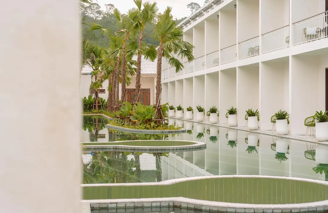 Sugar Marina Resort-Lagoon-Villas, Naiyang Beach-1
