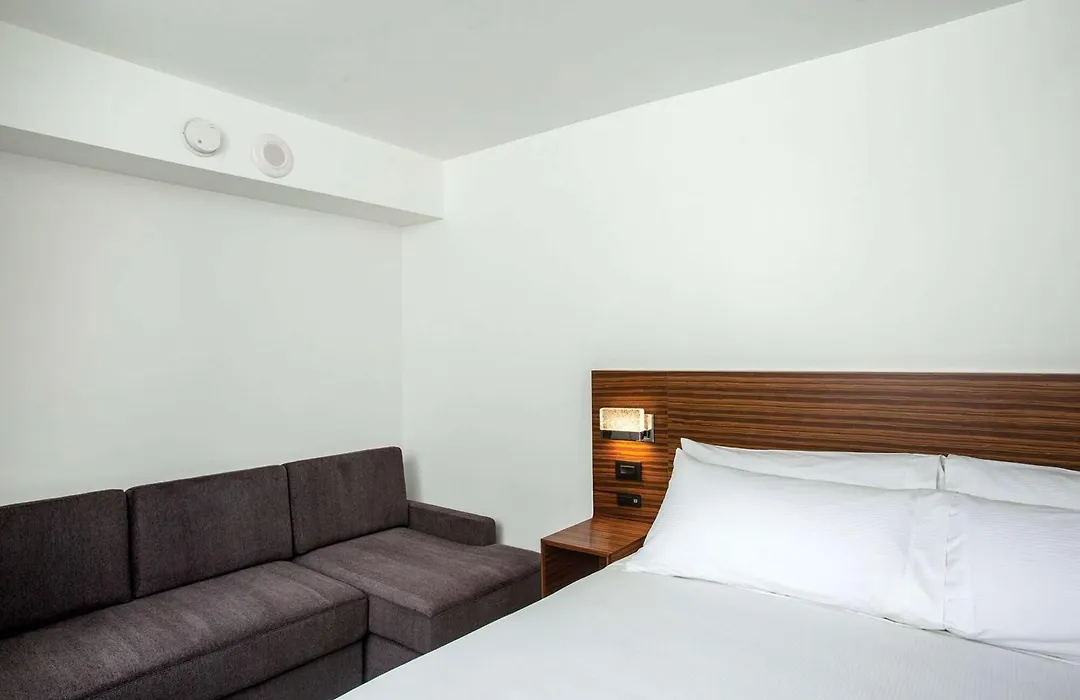 Grand Naniloa Hotel, A Doubletree By Hilton-1