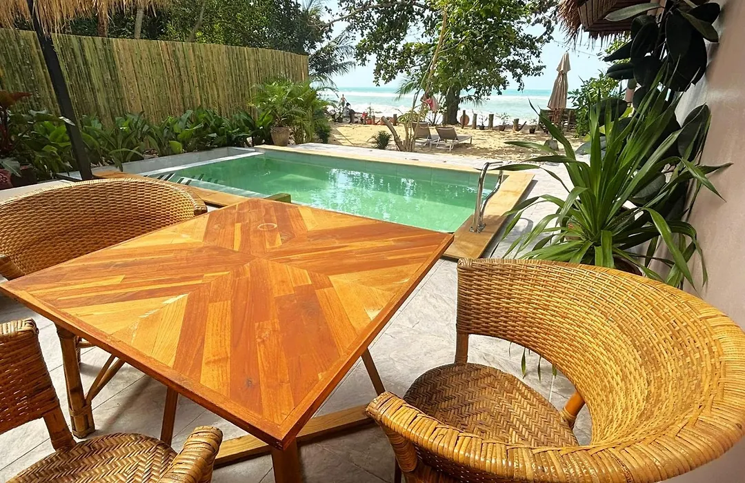 Secret Beach Bungalows-1