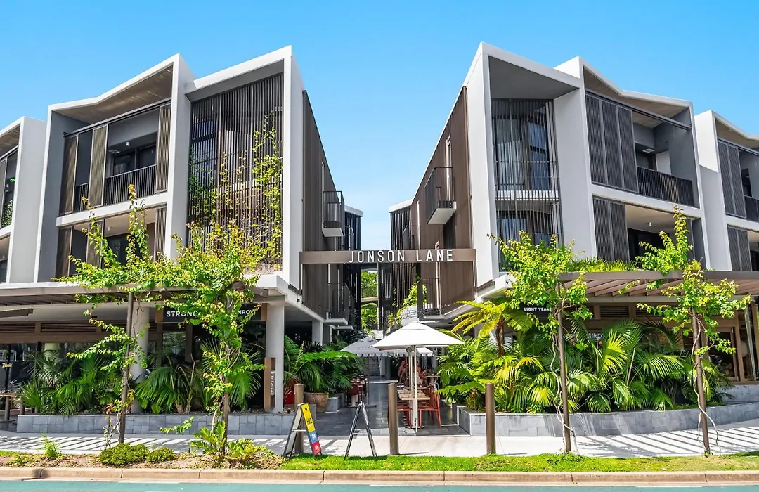 Jonson Lane Apartments-1