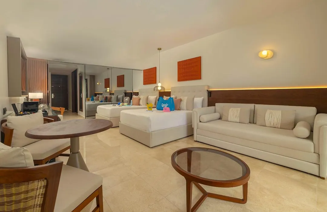 Family Selection At Grand Palladium Kantenah Resort & Spa-1
