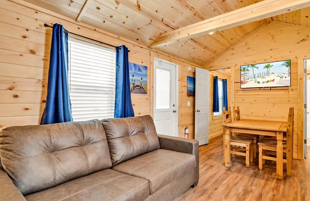 Cabins At Bonefish Bay-1