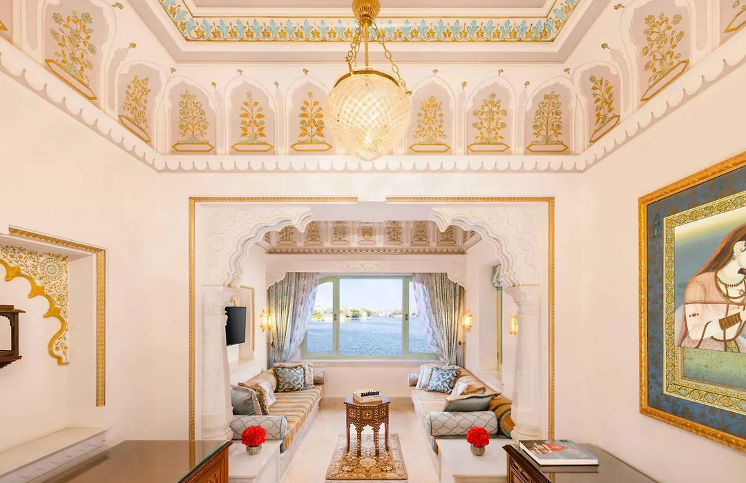 Taj Lake Palace Udaipur-1