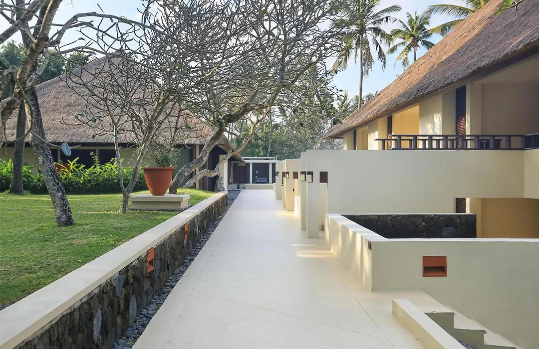 Alila Manggis-1