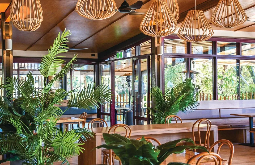 Kingfisher Bay Resort-1