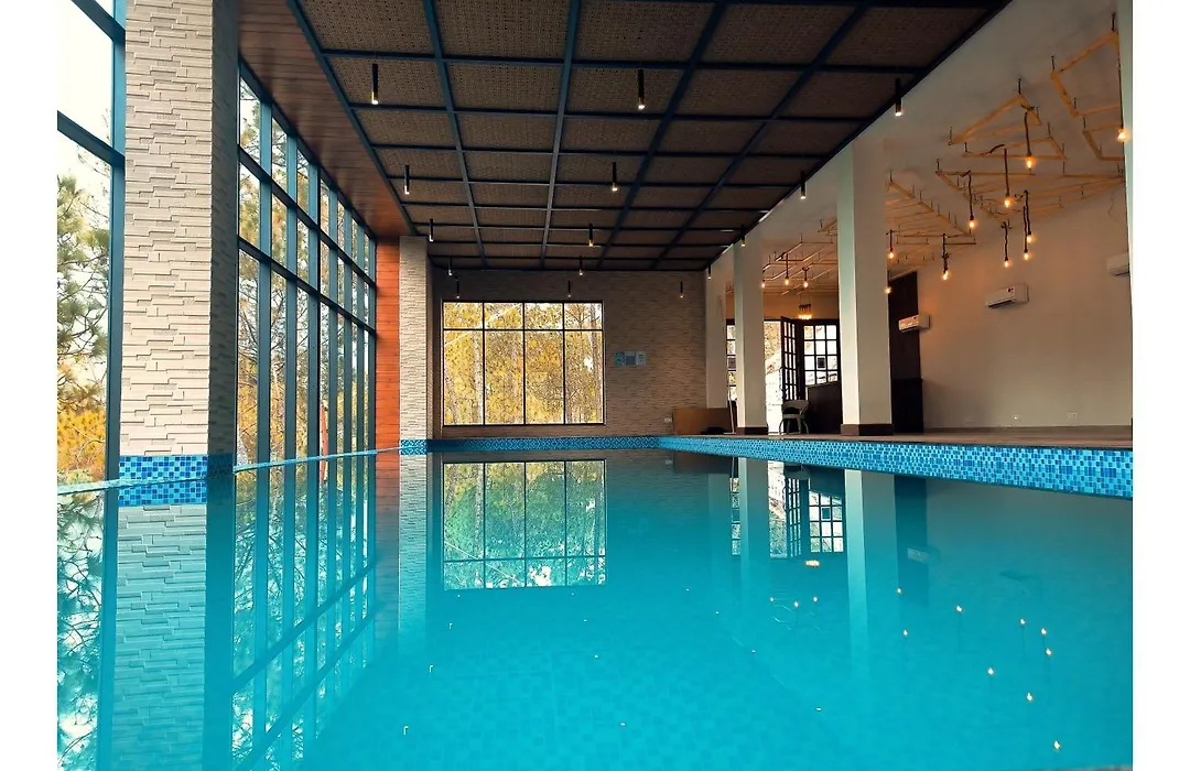 Jungle Lodge Resort & Spa-1