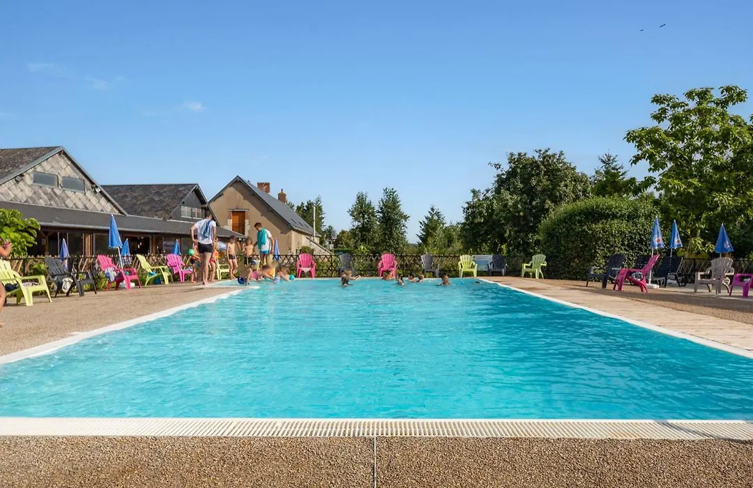 Camping Valloire-sur-Cisse-1