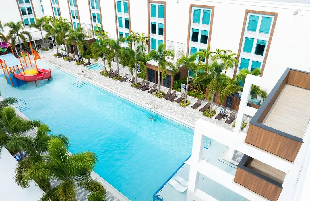 Kompose Boutique Resort @ Theme Parks-1