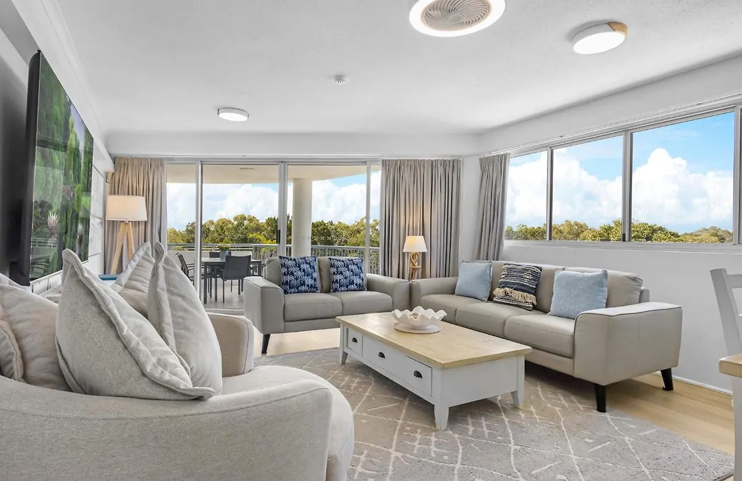 Riviera Resort-1