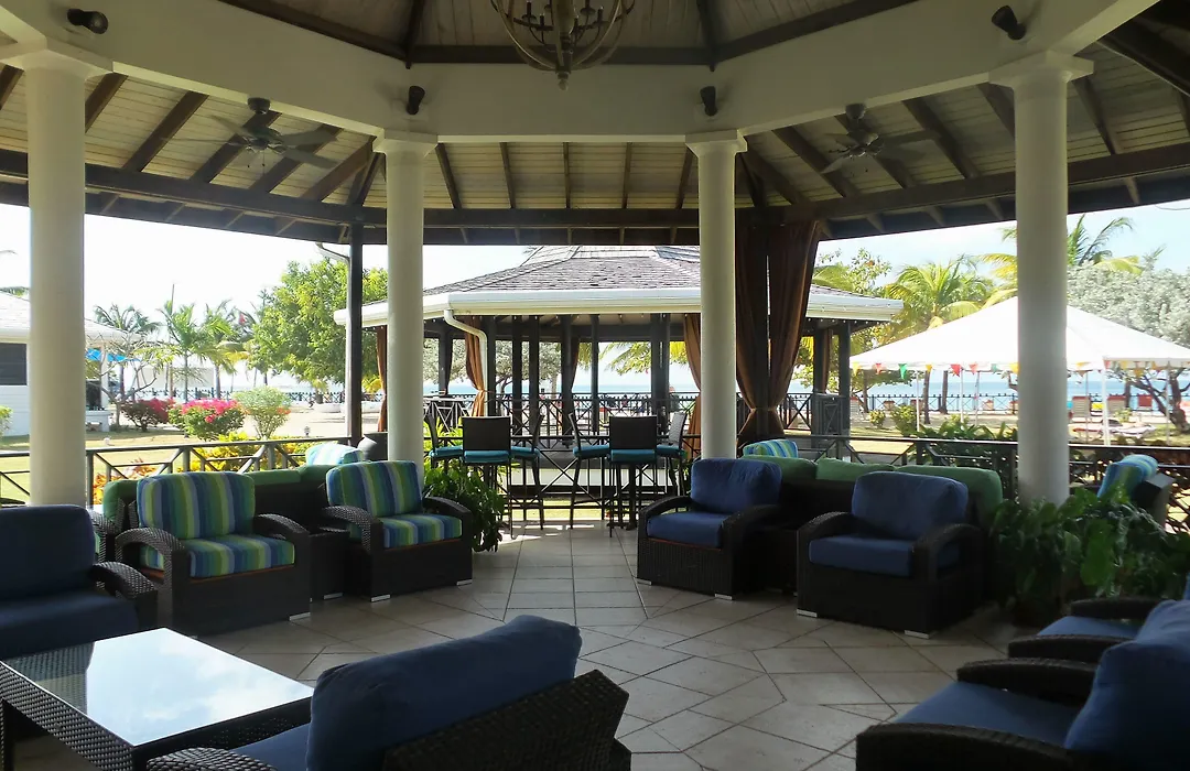 Coyaba Beach Resort-1