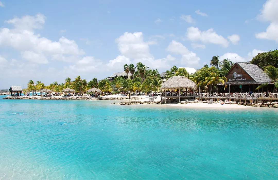 Lionsdive Beach Resort-1