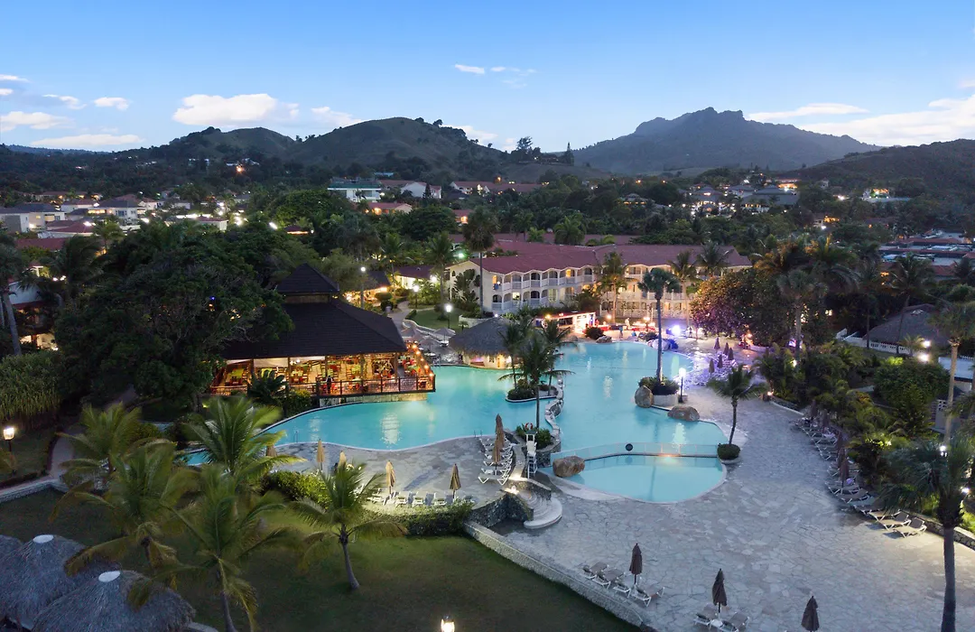 Lifestyle Tropical Beach Resort & Spa All Inclusive (Adults Only)-1
