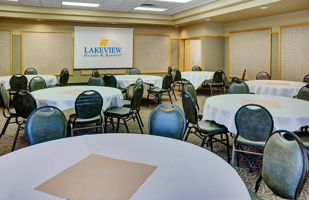 Lakeview Gimli Resort-1