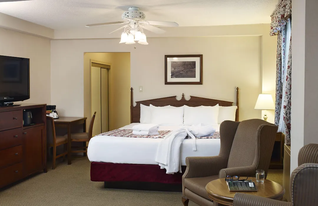 Harrison Hot Springs Resort&Spa-1