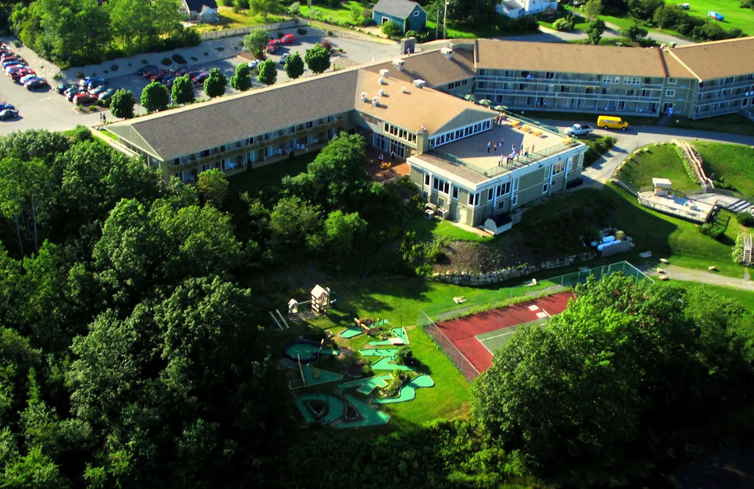 Oak Island Resort & Conference Centre-1