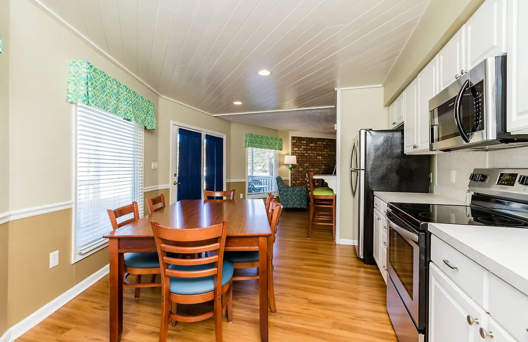Country Club Villas-1