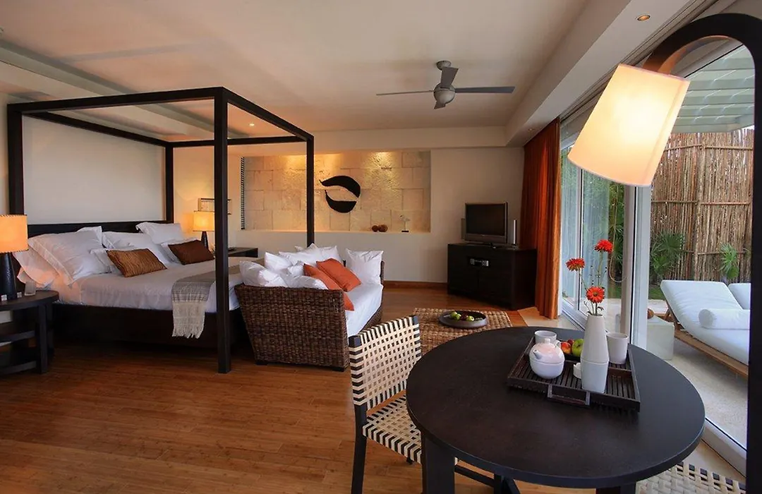 Blue Diamond Wellness Resort (Adults Only)-1