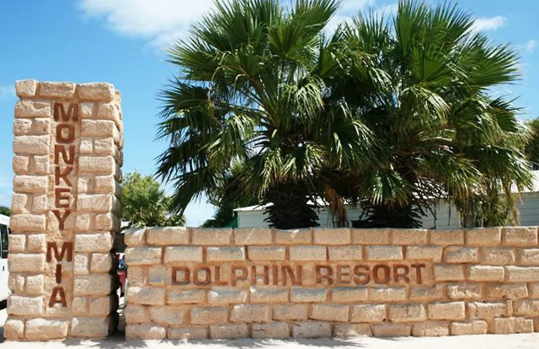 Rac Monkey Mia Dolphin Resort-1