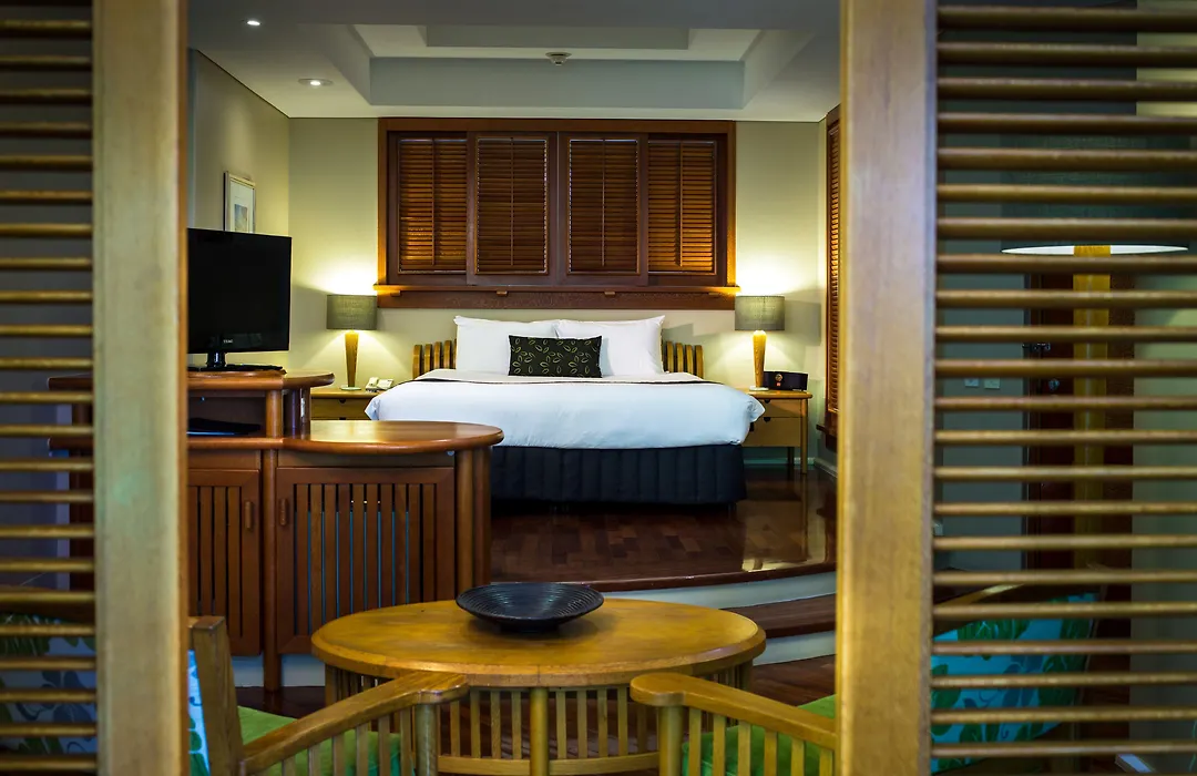 Green Island Resort-1