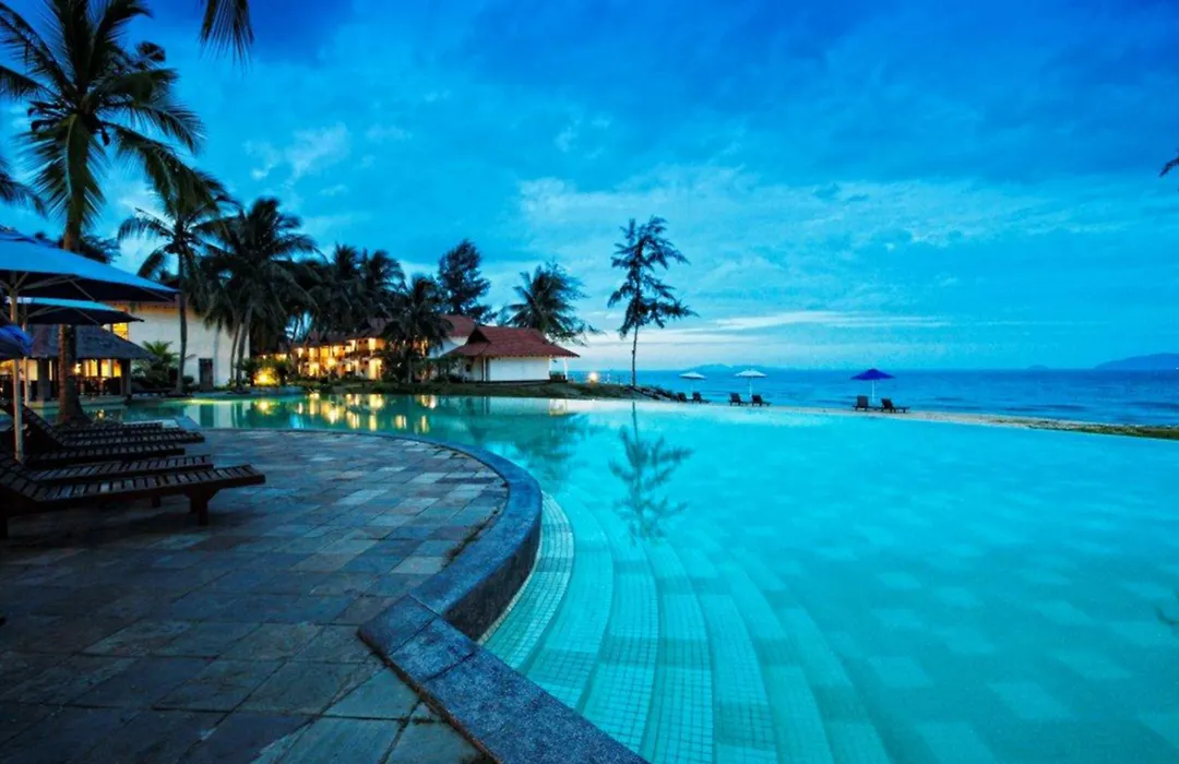 Sutra Beach Resort, Terengganu-1