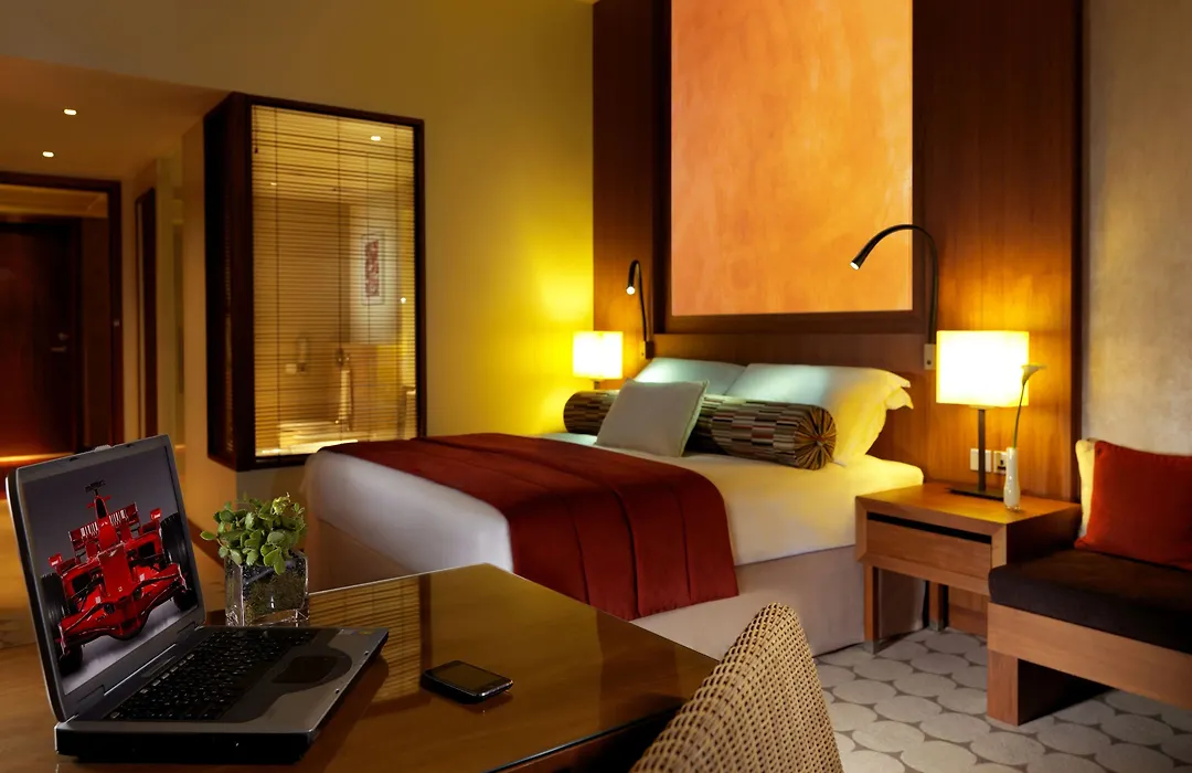 Yas Plaza Marina By Ihg-1