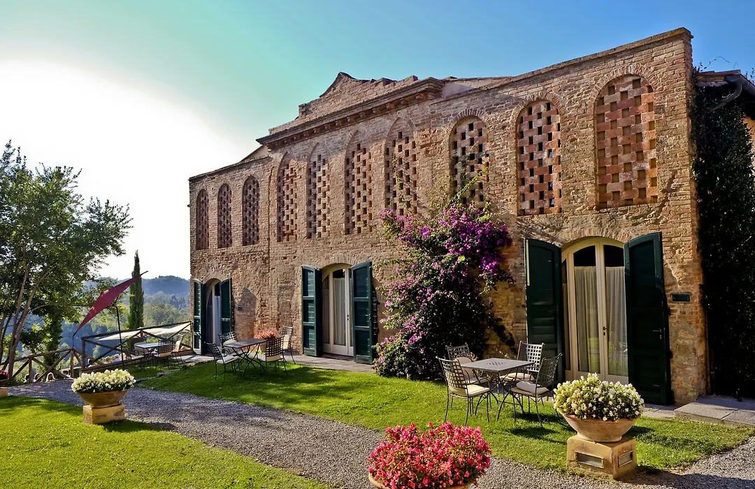 Borgo Colleoli Resort-1