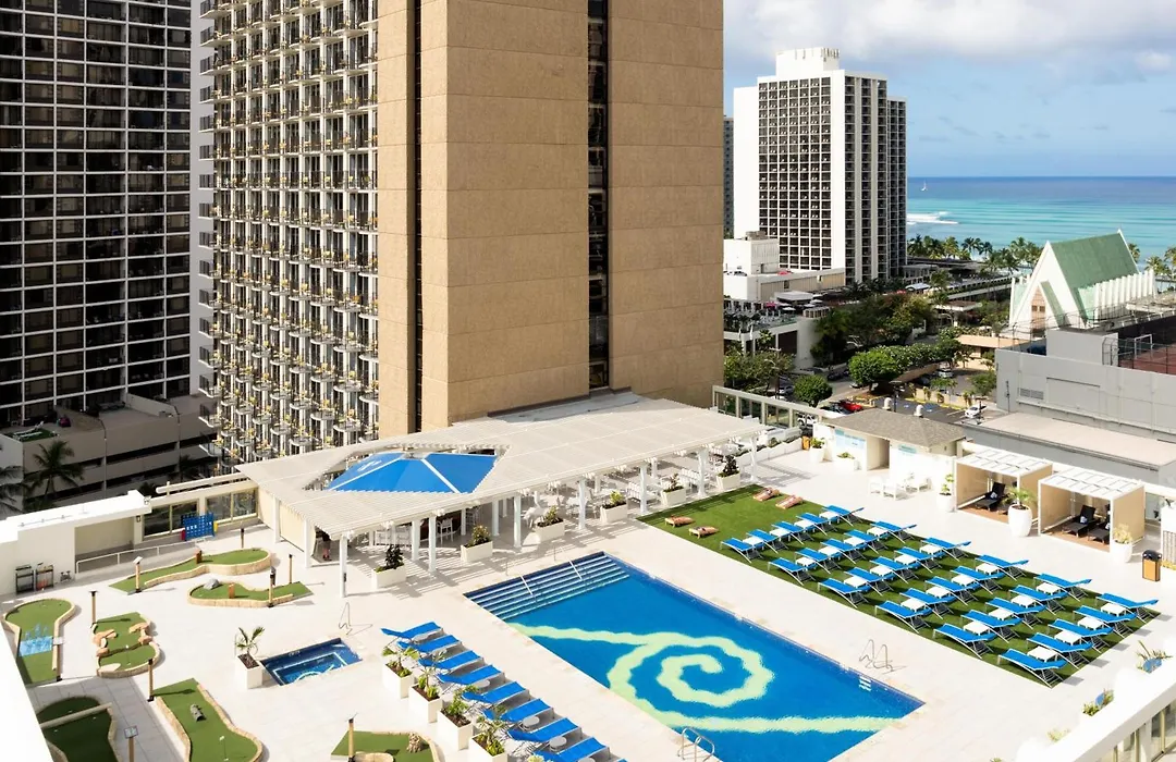 Hilton Waikiki Beach Resort & Spa-1