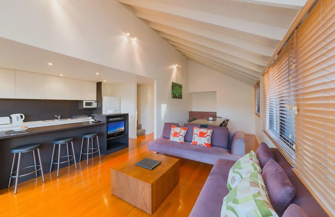 Southern Ocean Villas-1