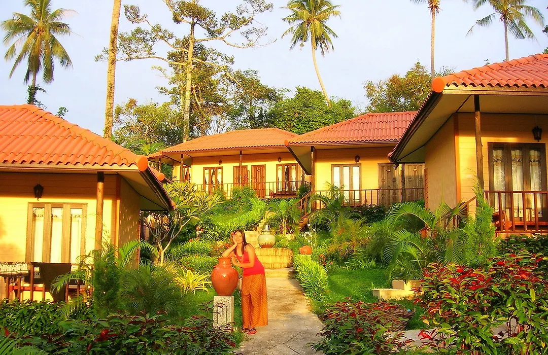 Paradise Bungalows-1