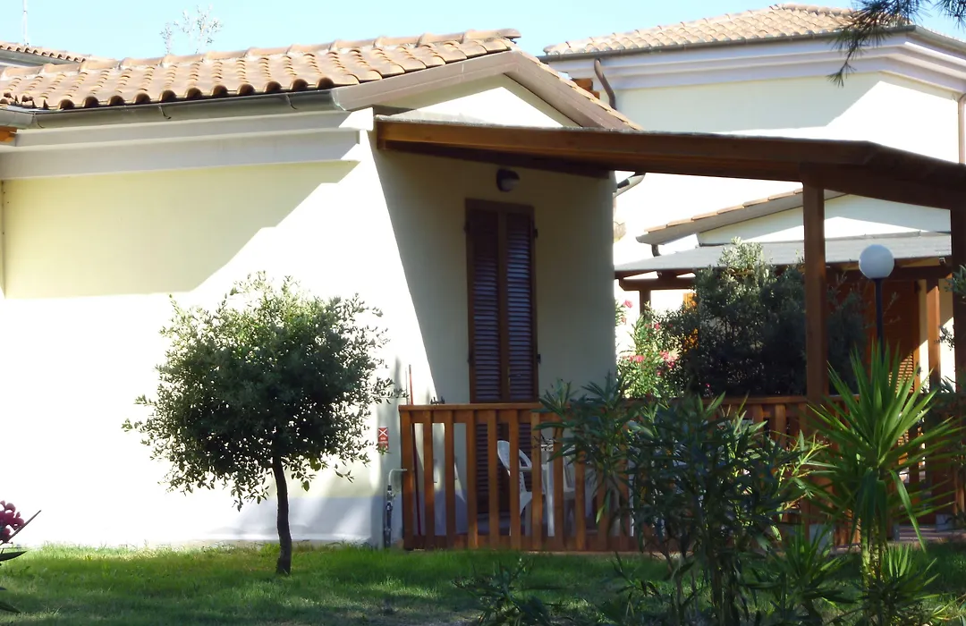 Baia Etrusca Resort-1