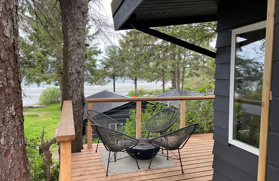 Mackenzie Beach Resort-1