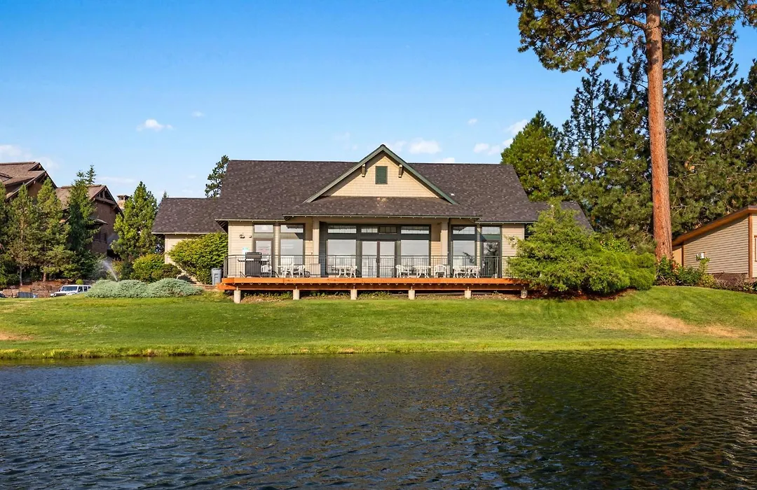 Worldmark Arrow Point-1