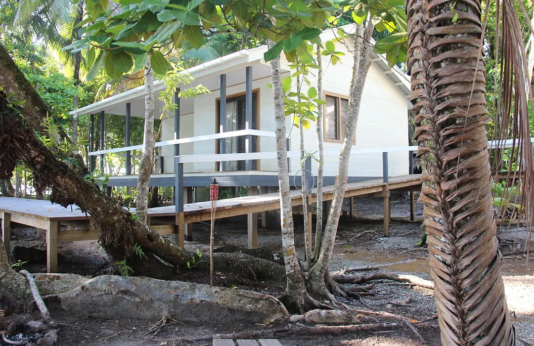 Evis Resort At Nggatirana Island-1