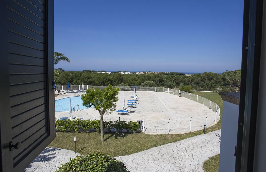 Hotel Resort Portoselvaggio-1