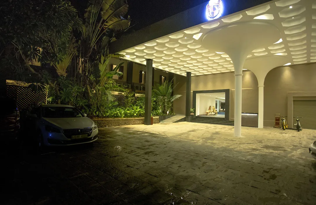 Earl's Regent Beruwala-1