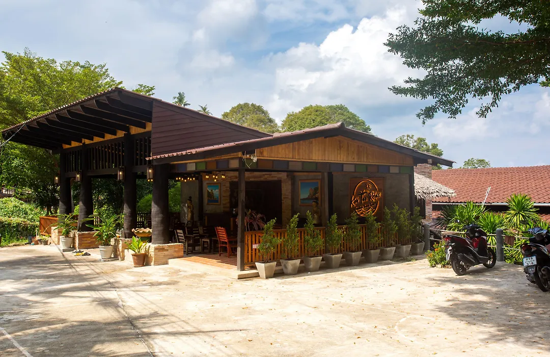 Koh Tao Relax Freedom Beach Resort-1