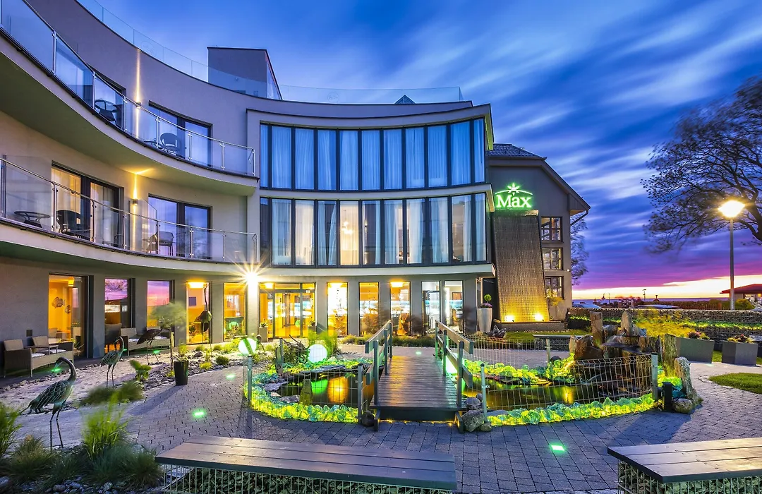 Max Health Resort Spa-1
