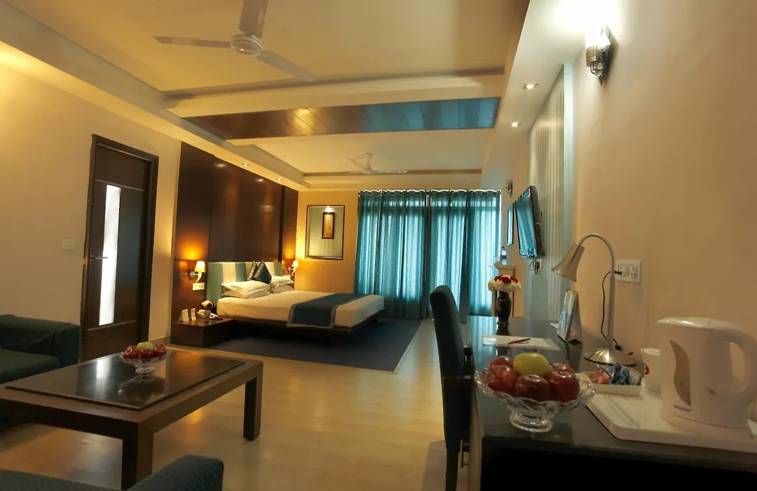 Flag House Resort-1