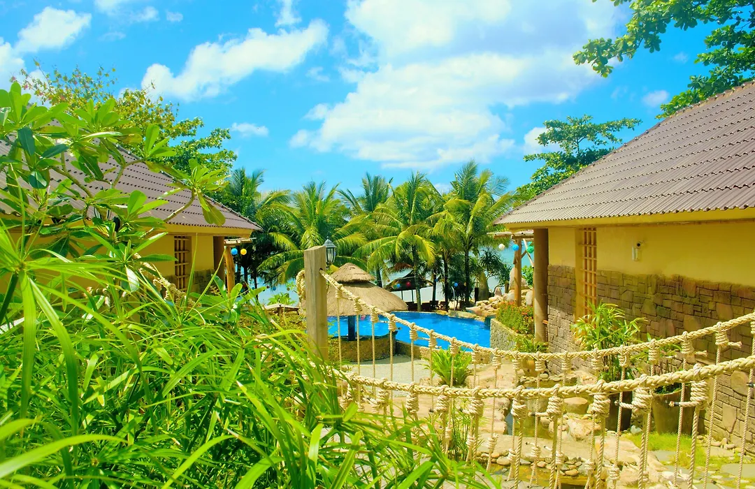 Coral Bay Resort-1