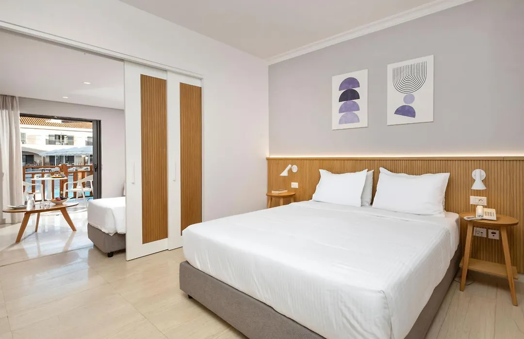 Roda Beach Resort&Spa-1