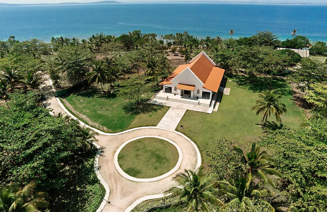 Dusit Thani Lubi Plantation Resort-1