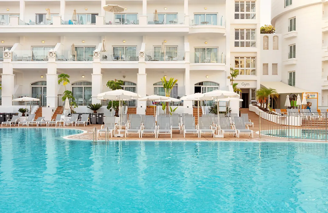 Sunwing Fañabe Beach-1