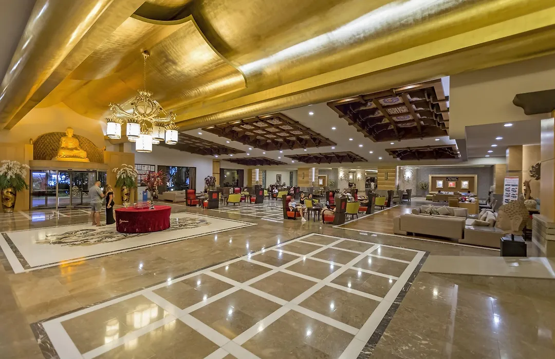 Royal Dragon Hotel-1