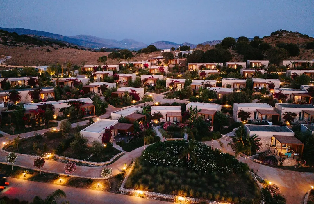 ARAMERAS Resort-1