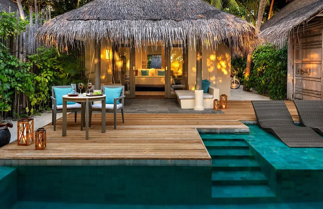 Anantara Dhigu Maldives Resort-1