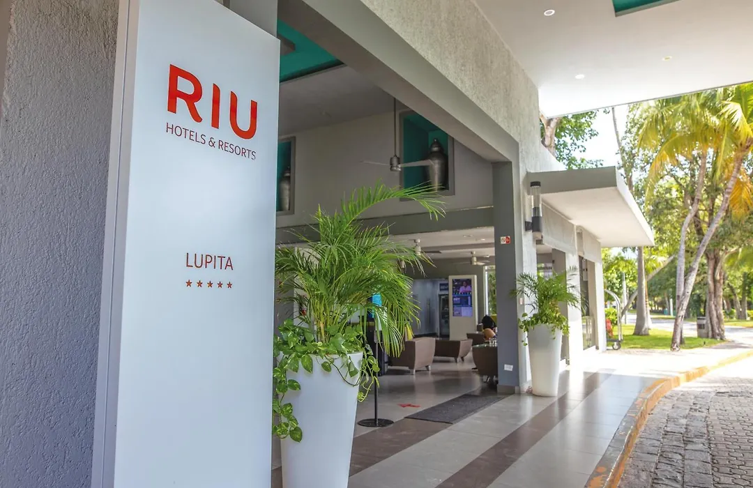Riu Lupita-1