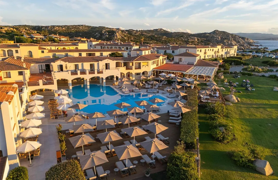 Mangia'S Santa Teresa Sardinia, Curio Collection By Hilton-1