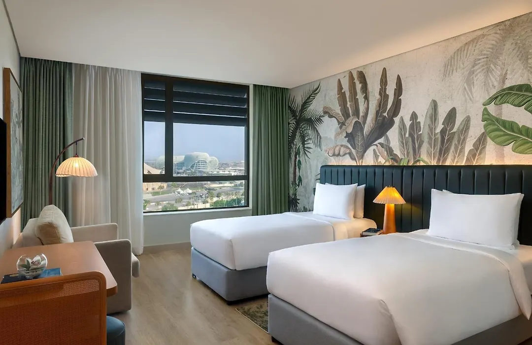 Yas Plaza Mangroves By Ihg-1