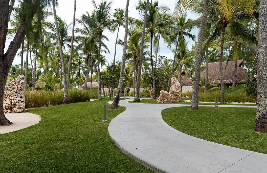 Le Tikehau By Pearl Resorts-1