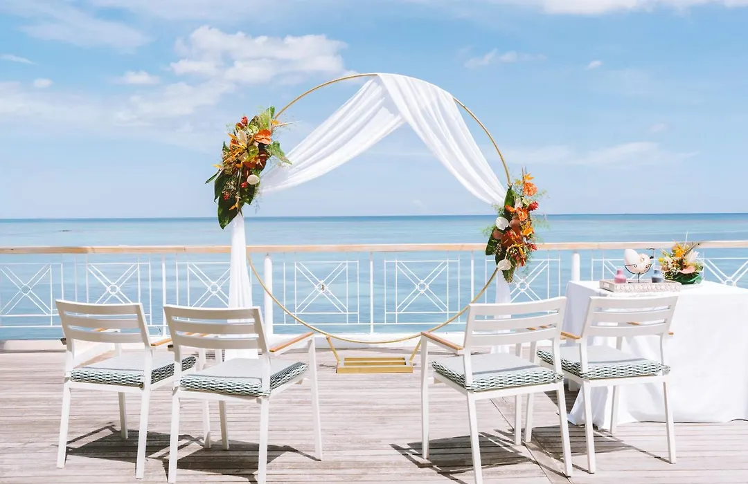 Canonnier Beachcomber Golf Resort&Spa-1